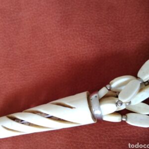 Antiguo collar de hueso .30cm